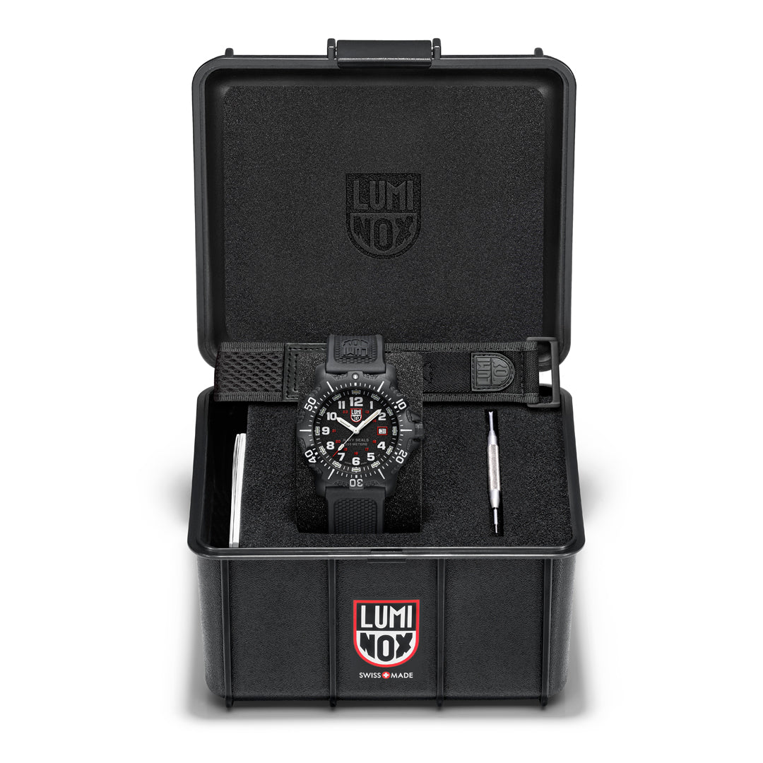 Luminox Navy SEAL, 45 mm, Military Dive Watch SET - XS.4231.SET