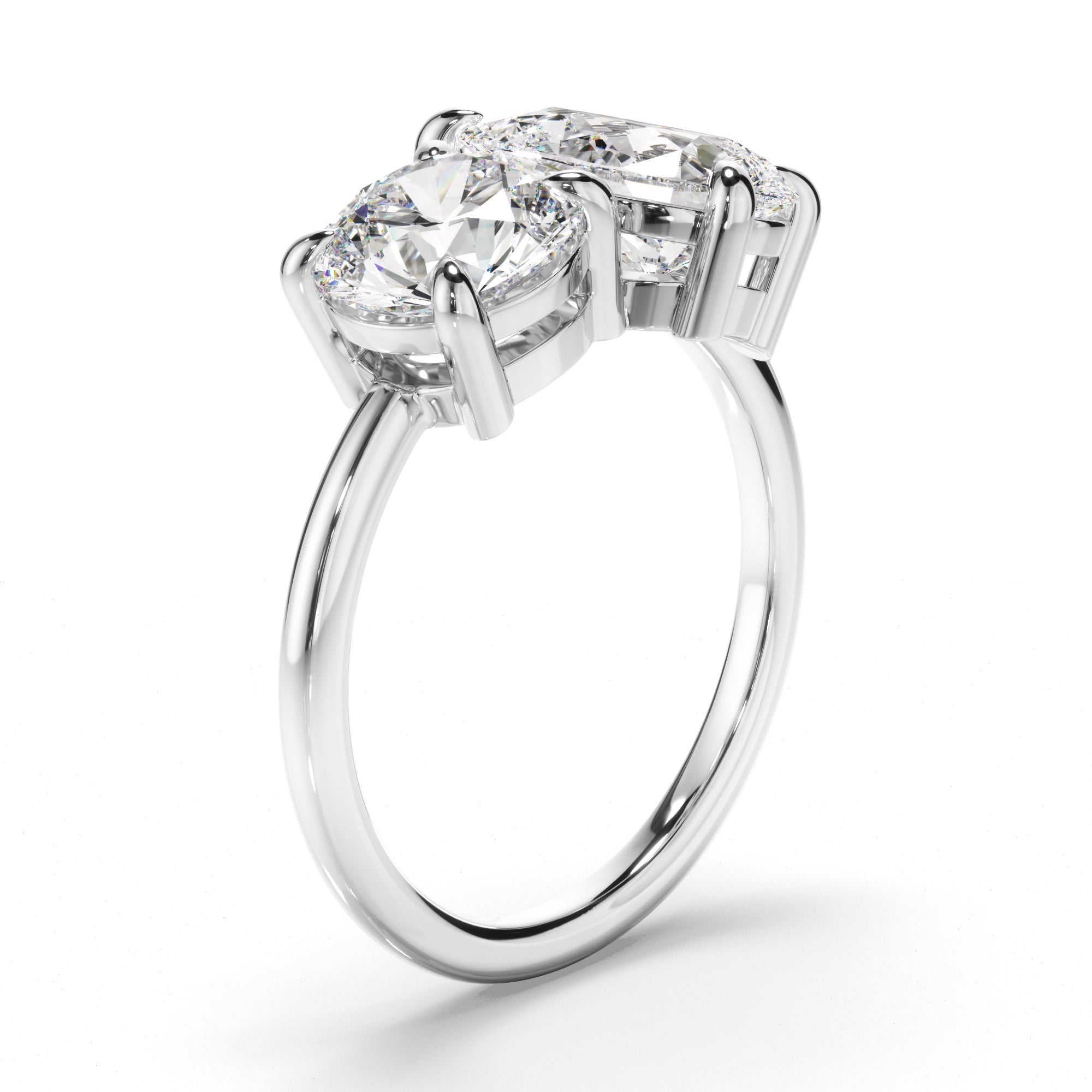 Round Brilliant & Pear Cut Diamond Toi et Moi Engagement Ring
